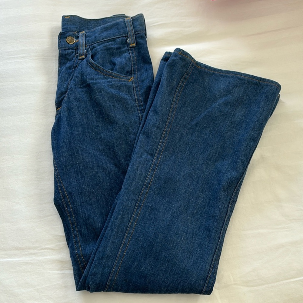 Vintage Lee dark blue wash jeans